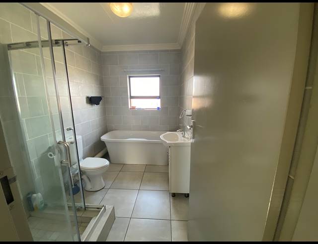 2 BEDROOM APARTMENT TO LET IN EVELEIGH